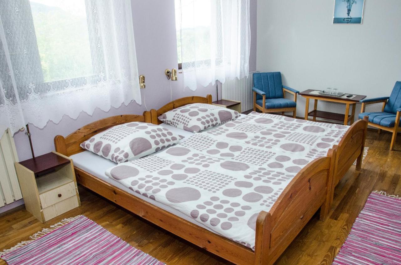 Badacsonyörs Pigal Panzio Bed & Breakfast エクステリア 写真